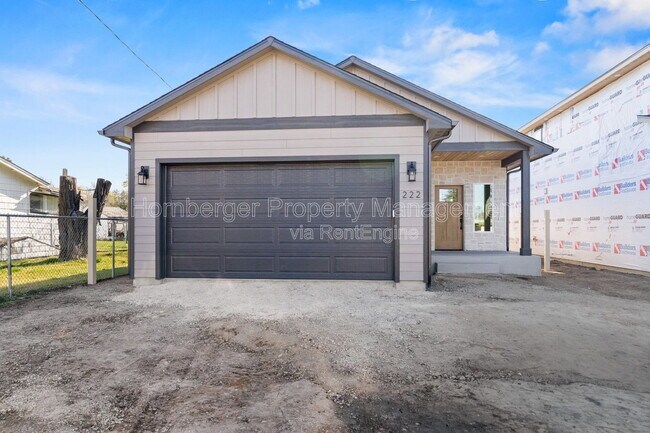 Building Photo - 222 N Sargent Rd