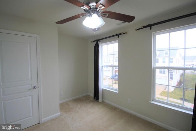 Building Photo - 609 Ellison Dr