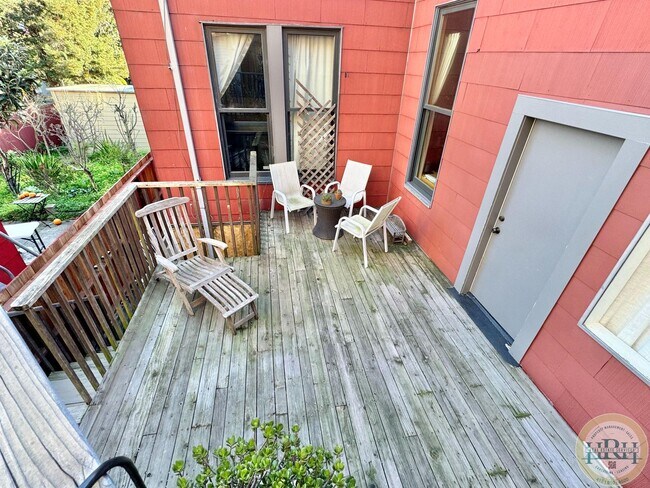 Building Photo - Huge Spacious 1BR|1BA loft in Lower Haight