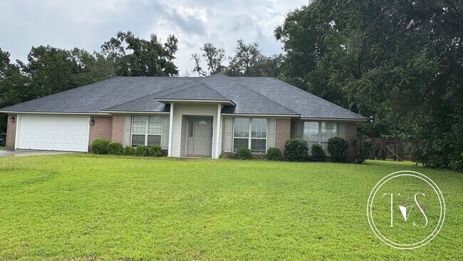 Building Photo - RATE DROP ALERT (was $$2600/month) and FAL...