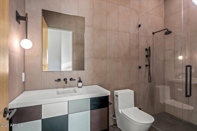 Building Photo - 10249 E Joy Ranch Rd