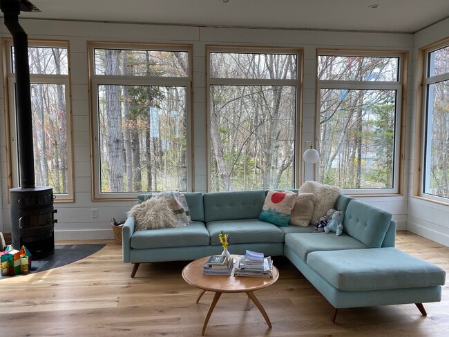 Building Photo - 285 Mitchell Rd