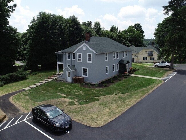 Building Photo - 175 Millwood St