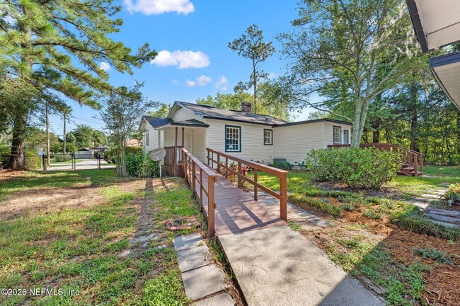 Building Photo - 4744 Glenwood Ave