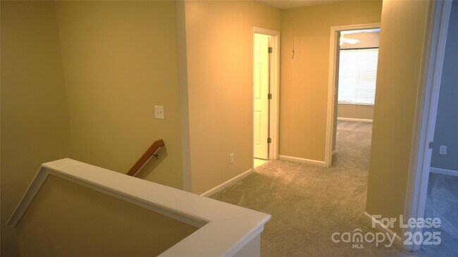 Building Photo - 12027 Stratfield Pl Cir