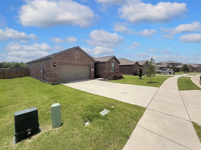 Building Photo - 1409 Park Trails Blvd