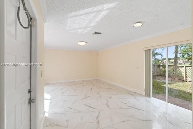 Building Photo - 11009 Mainsail Dr