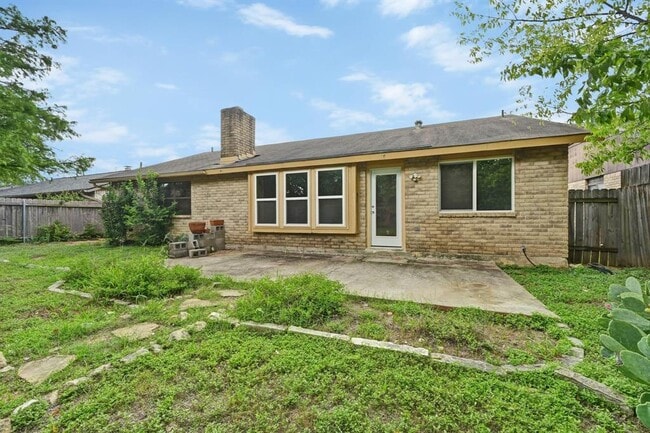 Building Photo - 6511 Lancret Hill Dr