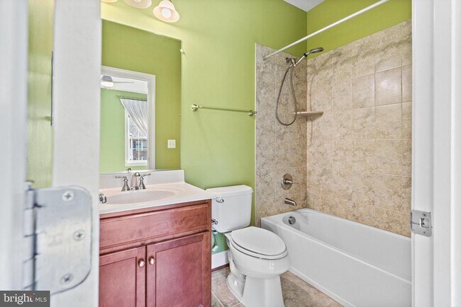 Building Photo - 4561 Rona Pl
