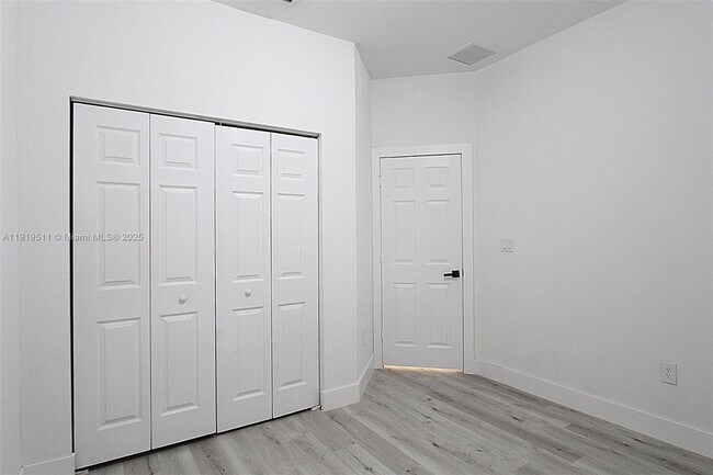 Building Photo - 9390 SW 222nd Way