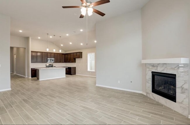 Building Photo - 13006 Oleander Bay Ln