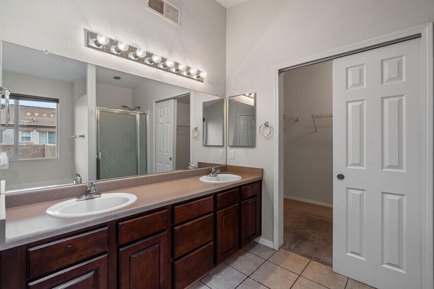 Building Photo - 7019 Kayser Mill Rd NW