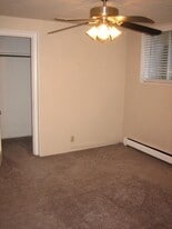 Front room - 908 E Atkin Ave