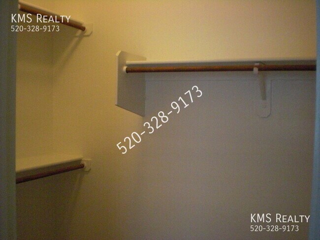 Building Photo - 6735 S Via Molino De Viento