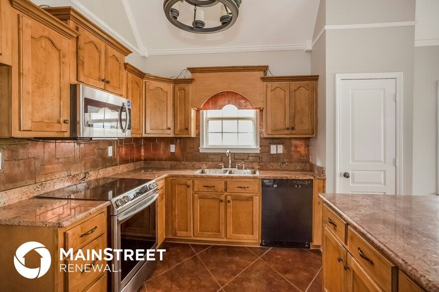 Building Photo - 4183 Chaucer Dr