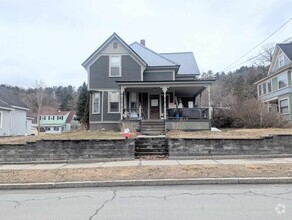 Building Photo - 417 Cliff St
