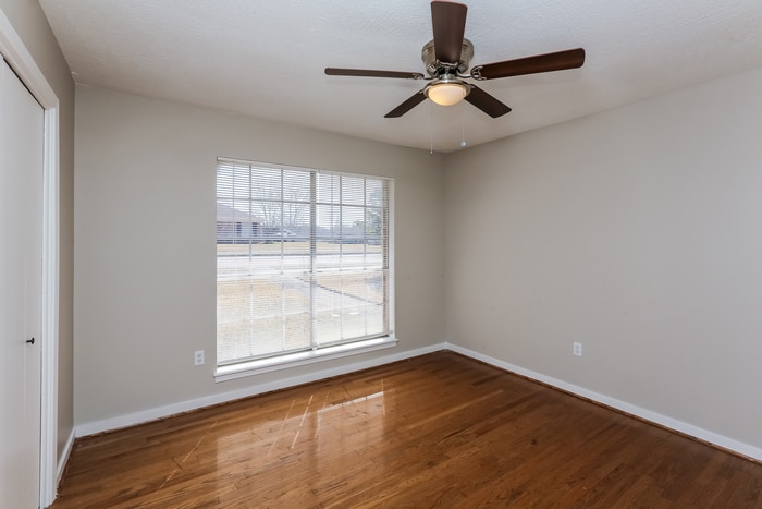 Building Photo - 112 Easthaven Dr