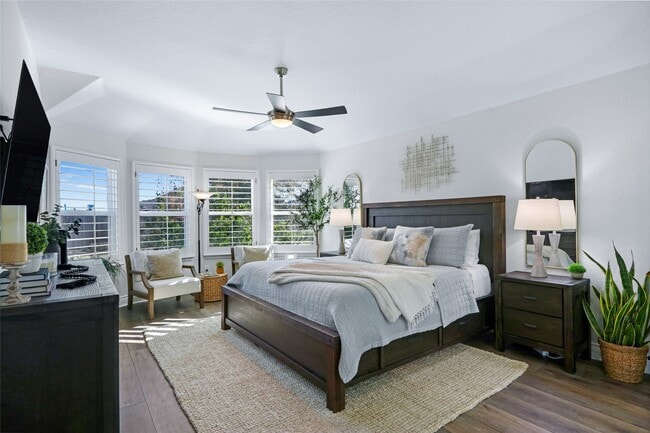 Building Photo - 2291 Oak Run Pkwy