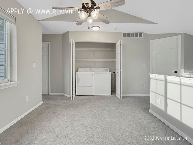 Building Photo - 3br 2.5ba 2cg ~ Security Deposit Free Alte...