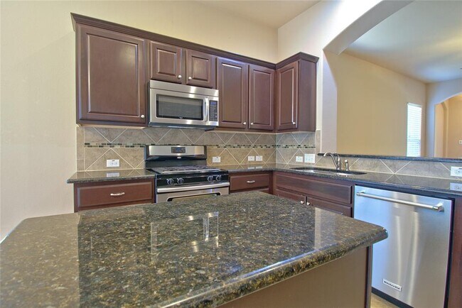 Building Photo - 324 Atlanta Park Dr