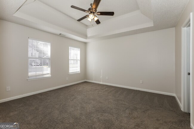 Building Photo - 1055 Field View Dr