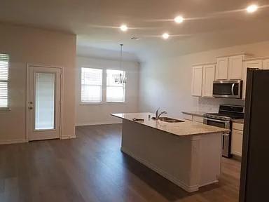 Building Photo - 3805 Caddo Ln