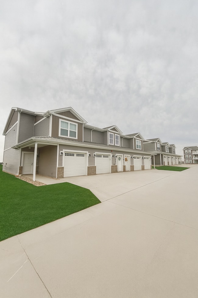 Building Photo - Reserve Mahomet 2br/2ba Townhome