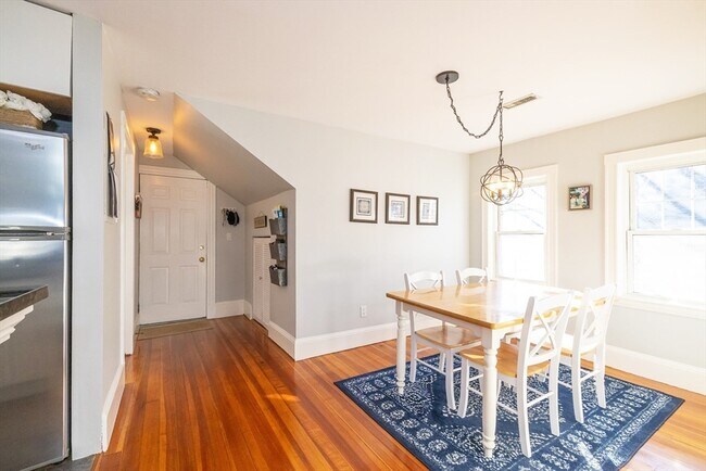 Building Photo - 345 Ashmont St