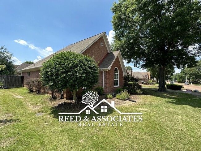 Building Photo - Nice 3 Bedroom in Collierville!