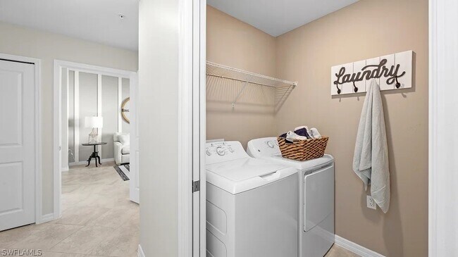 Building Photo - 6039 Ellerston Wy