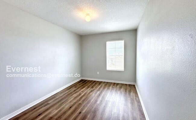 Building Photo - 5006 Willow Breeze Wy