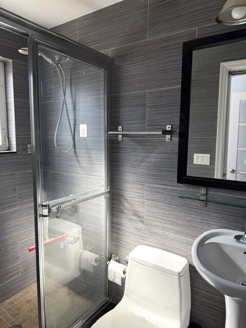 Building Photo - 6132 Booth St