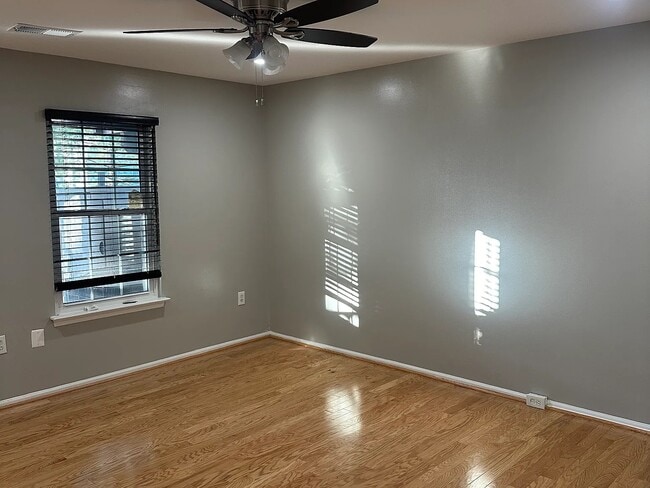 Building Photo - 6228 William Edgar Dr