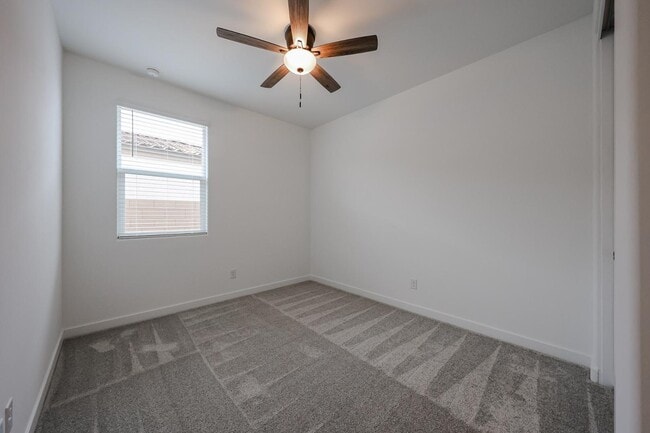 Building Photo - 7814 W Hide Trl