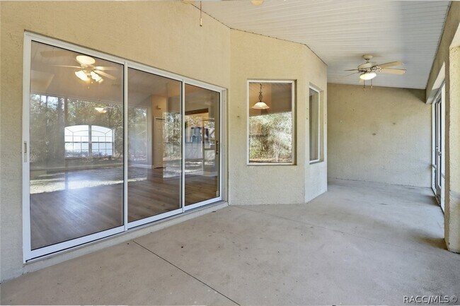 Building Photo - 8520 N Elkcam Blvd