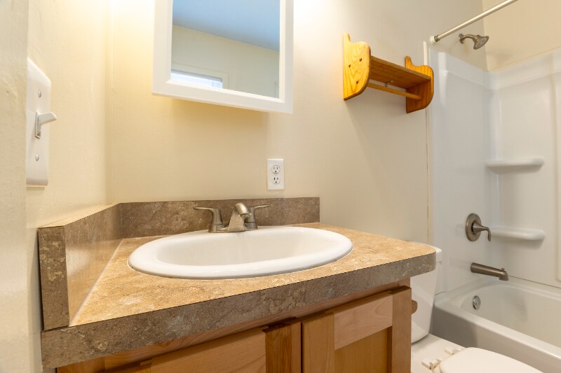 Building Photo - 6606 Ballard Ave