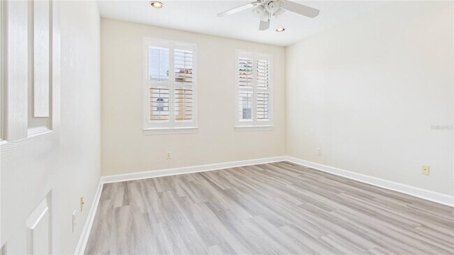Building Photo - 505 S Tampania Ave