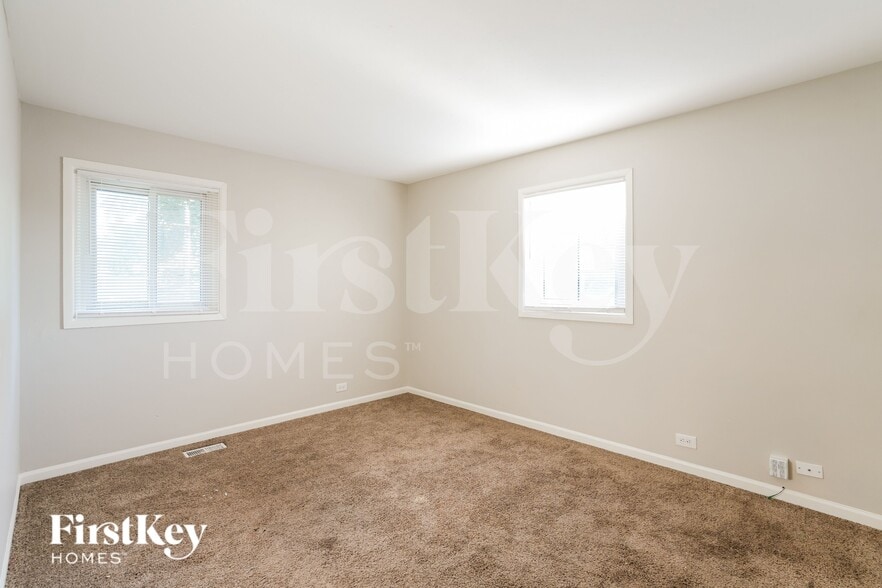 Building Photo - 2629 75th St