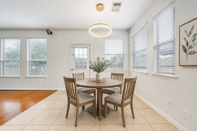 Building Photo - 13946 Cypress Star Ln
