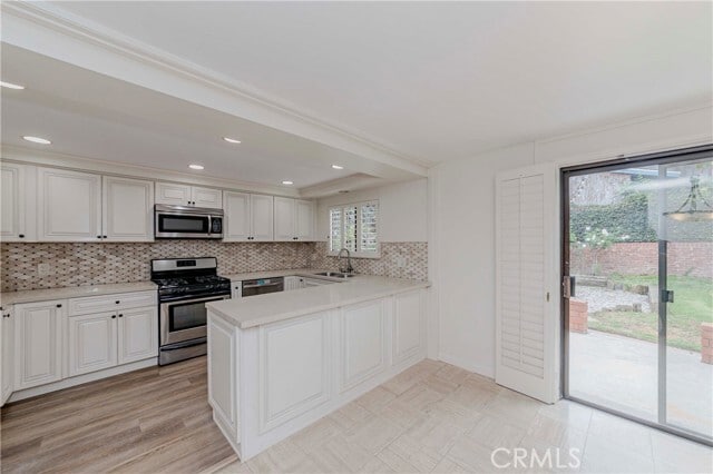 Building Photo - 1113 Steinhart Ave