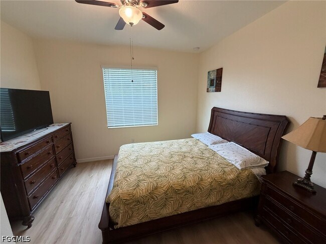 Building Photo - 11548 Shady Blossom Dr