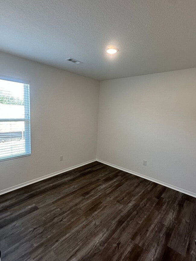 Building Photo - PRE-LEASING — Contemporary 3-Bedroom | 2-Bath Living in Cabot