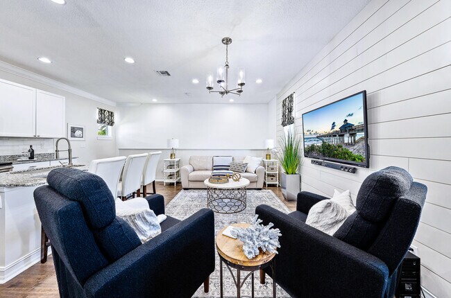 Building Photo - 148 Botanica Dr