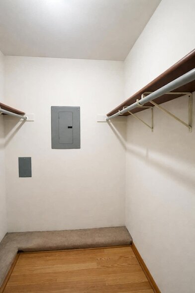 Building Photo - 2013 45th St