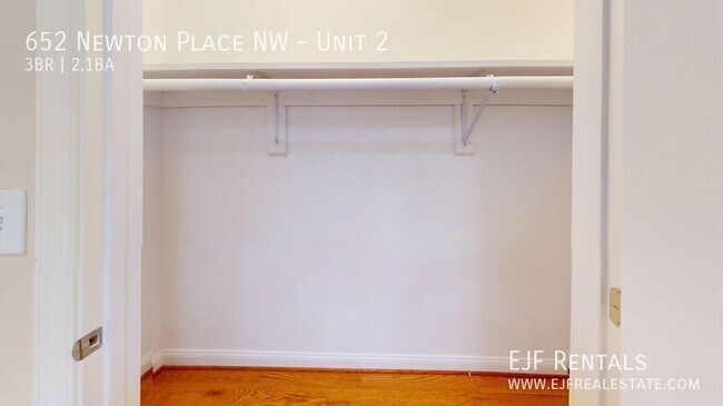 Building Photo - 652 Newton Pl NW