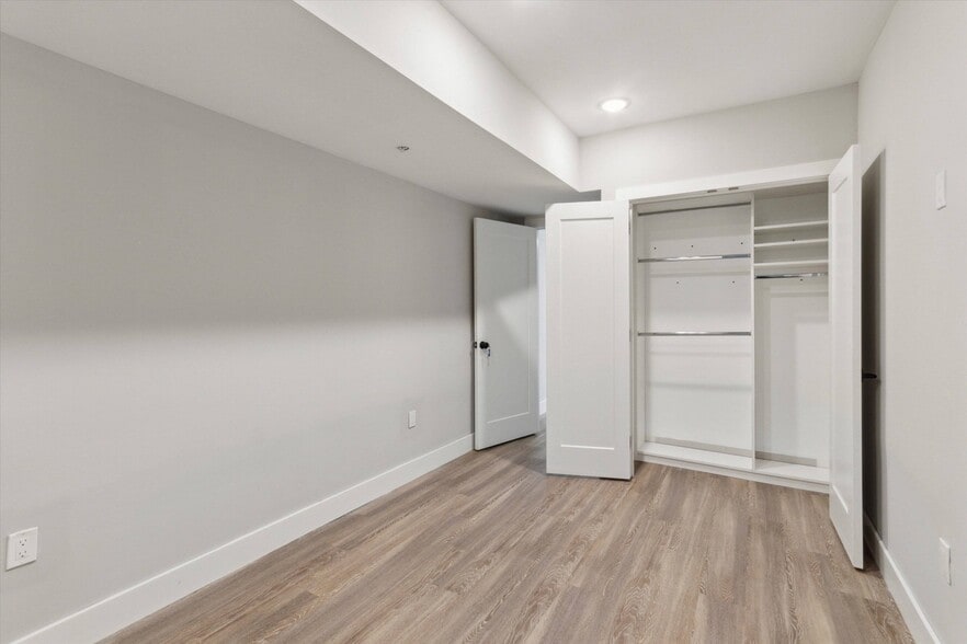 Building Photo - 1914 N Gratz St