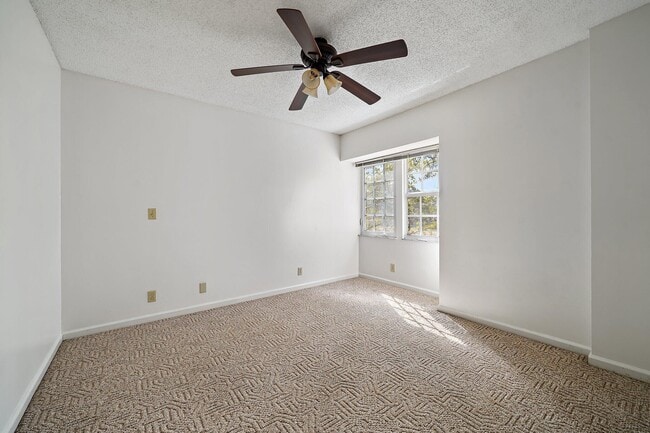 Building Photo - 11582 Winchester Dr