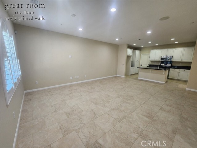 Building Photo - 423 La Floresta Dr
