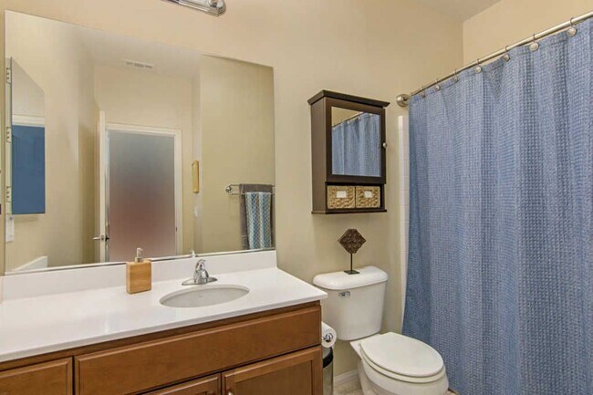 Building Photo - 10648 Village Haven Trail
