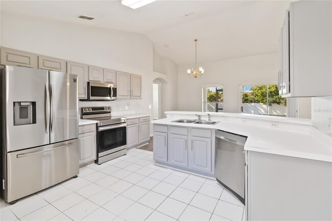 Building Photo - 1833 Marsh Ct